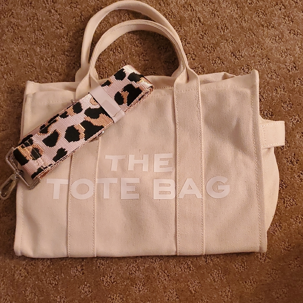 Cream Tote Bag with‎ Patterned Strap
